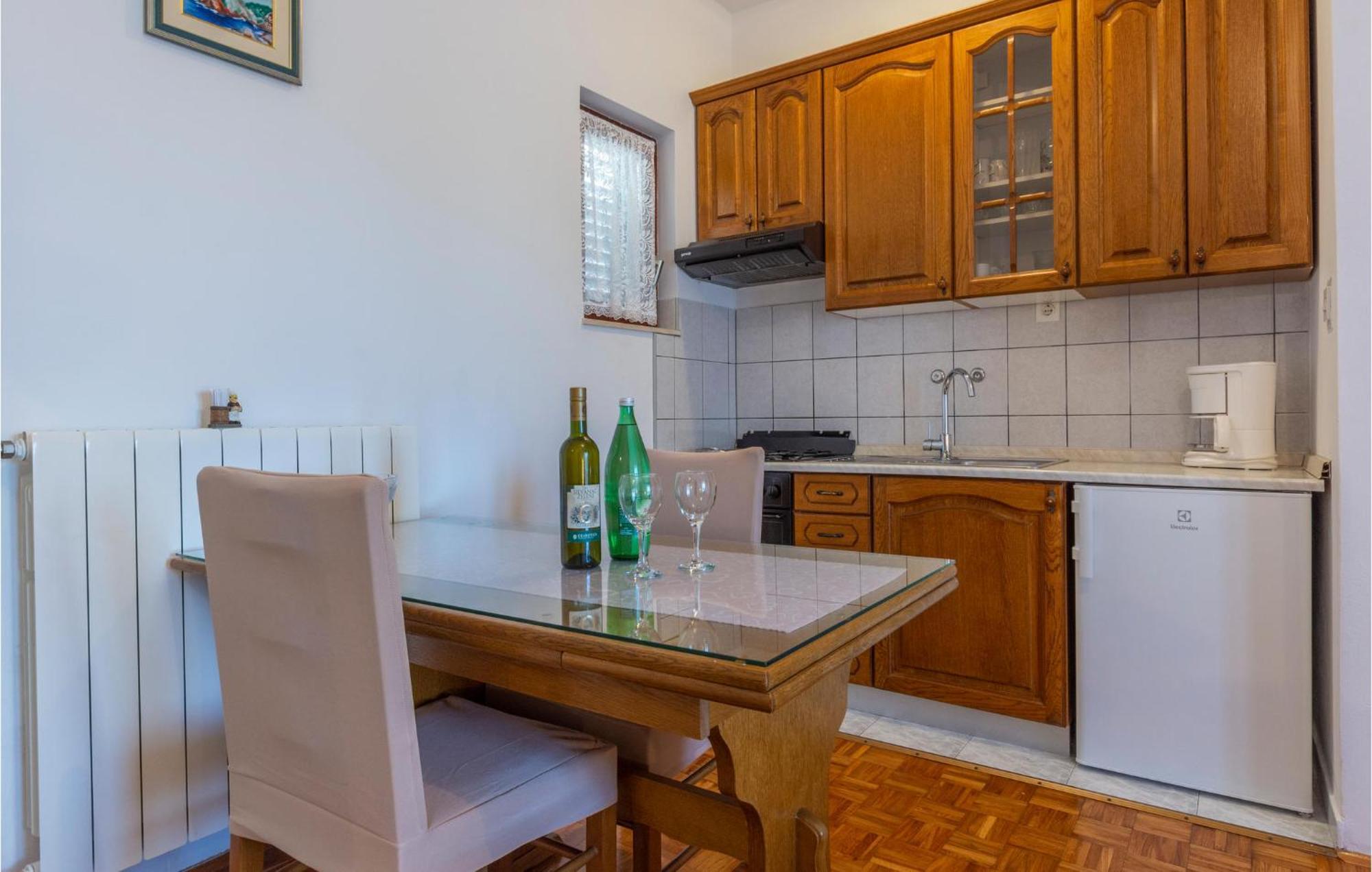 0-Bedroom Apartment in Stobrec Split Buitenkant foto