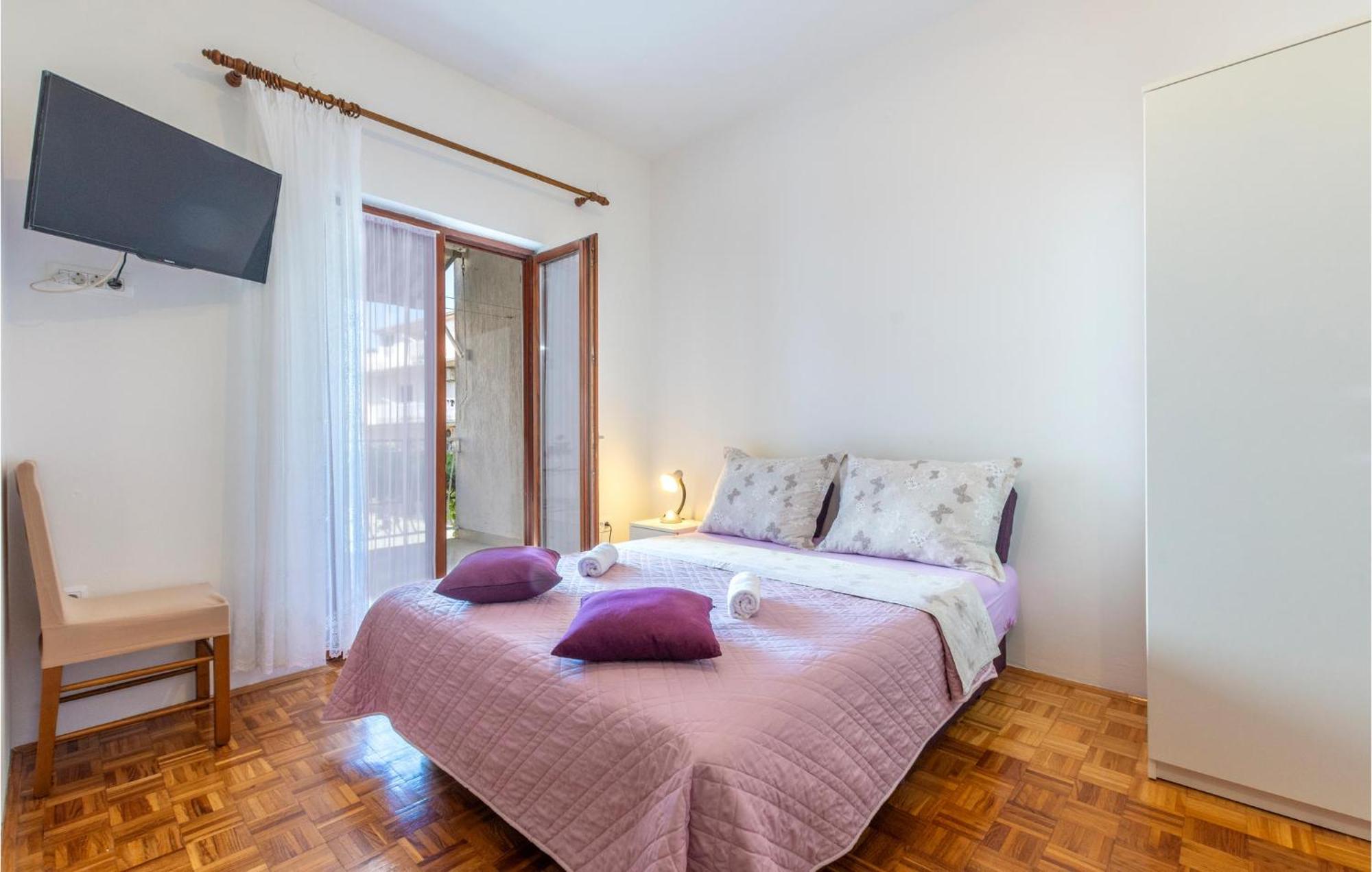 0-Bedroom Apartment in Stobrec Split Buitenkant foto