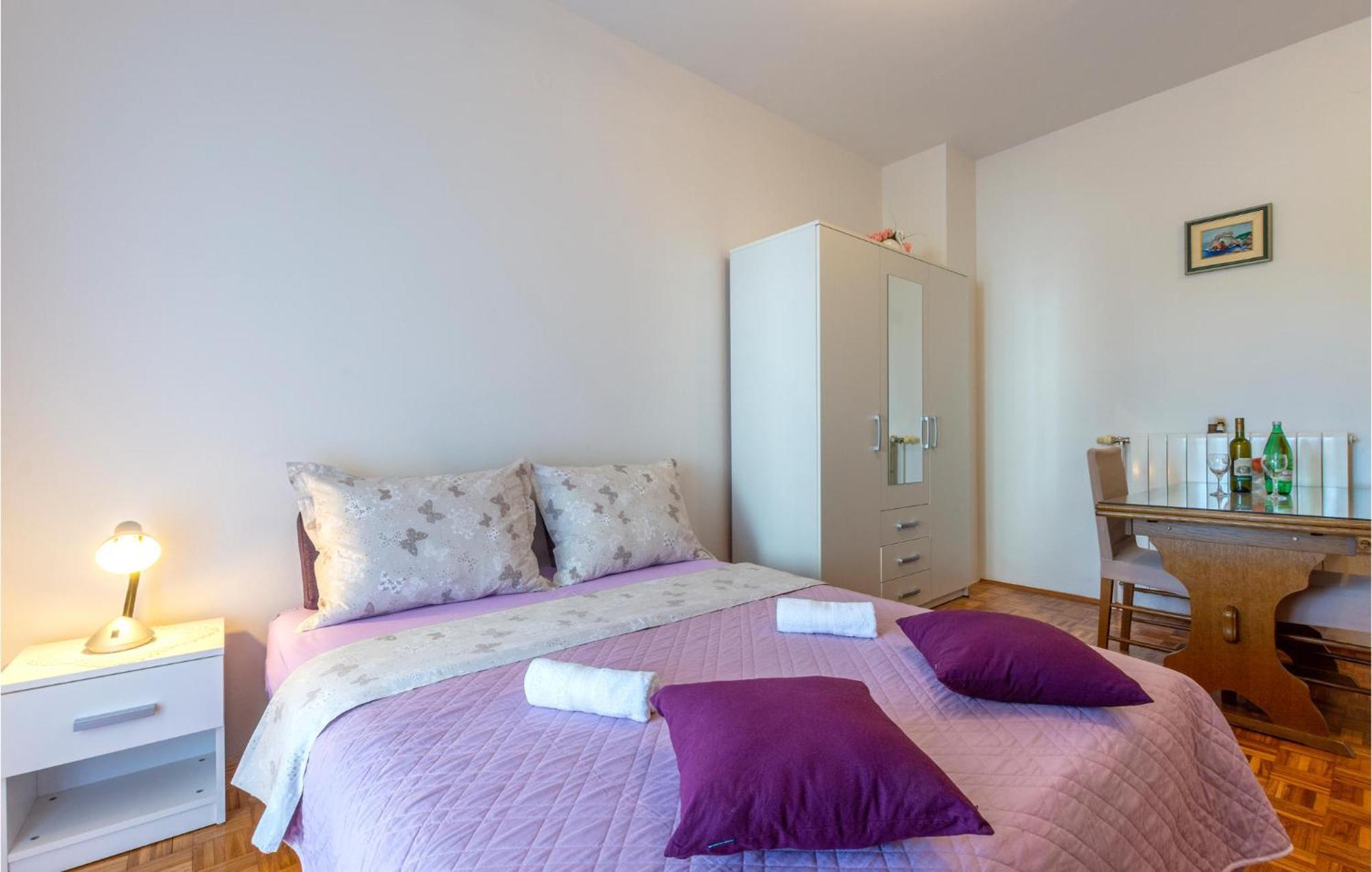 0-Bedroom Apartment in Stobrec Split Buitenkant foto